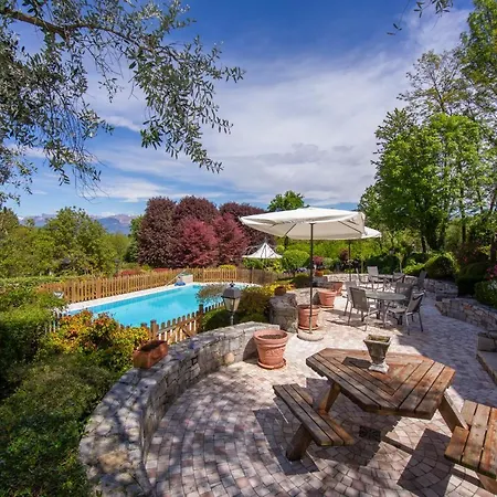 Villa Nicole