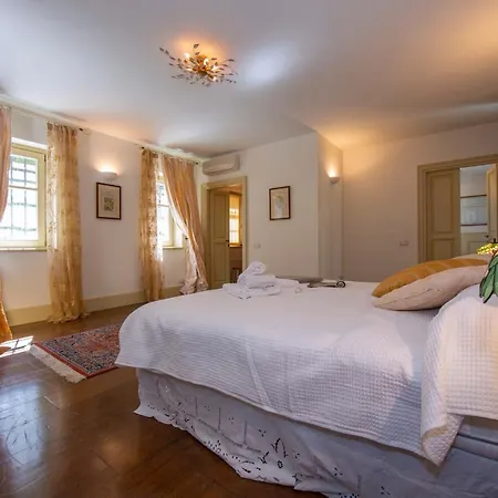 Villa Nicole